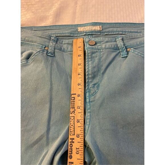 Levi’s 545 turquoise denim capri shorts size 14 - Picture 3 of 5